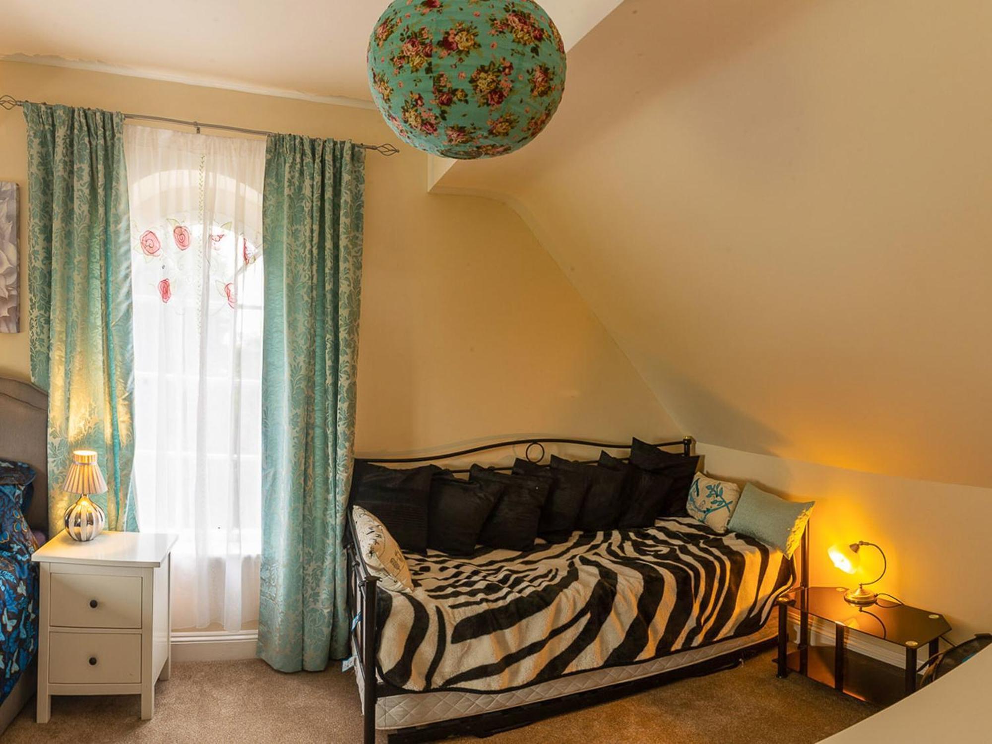 Apartment Hole 18 3-4 Nailsworth Ngoại thất bức ảnh