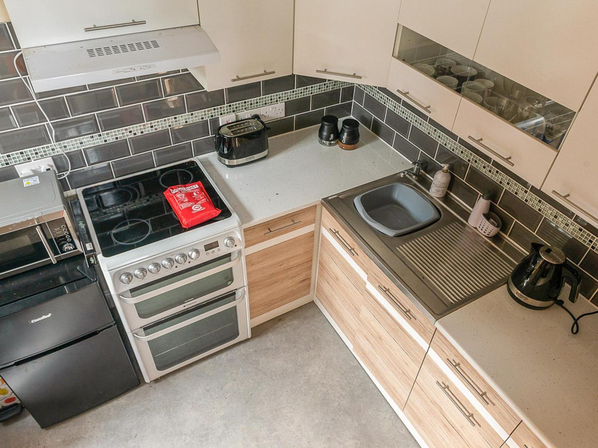 Apartment Hole 18 3-4 Nailsworth Ngoại thất bức ảnh